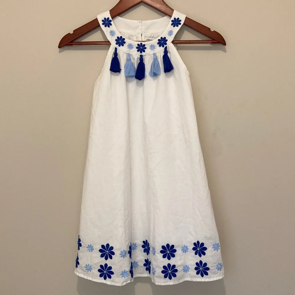 Crown & Ivy White and Blue Floral Kids Dress Sz 10 in great preowned condition